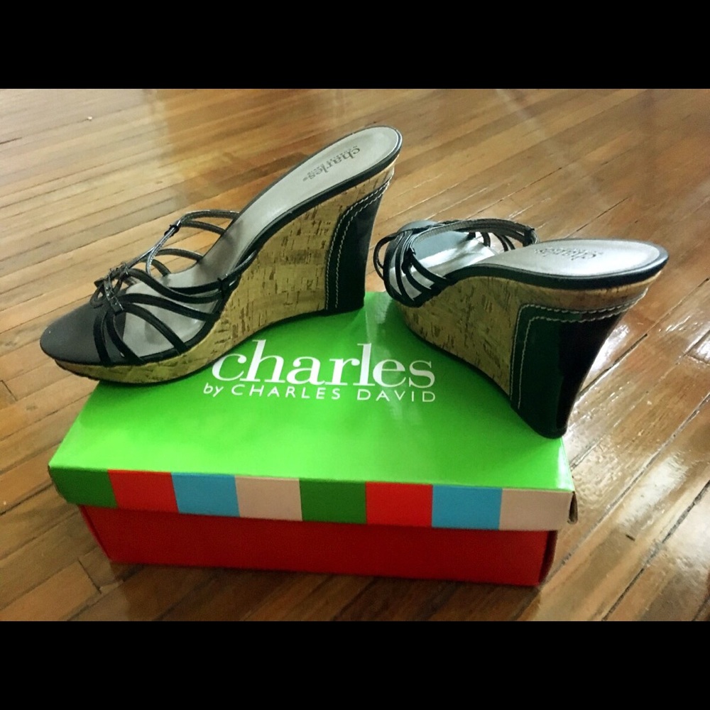 Women's shoes size 10