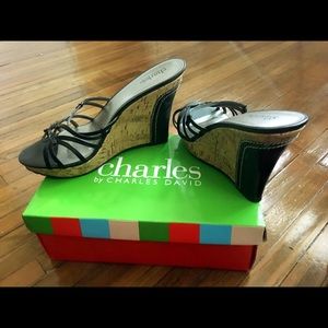 Women's shoes size 10