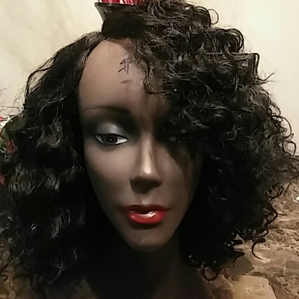 🌸SOLD!🌸Curly wig