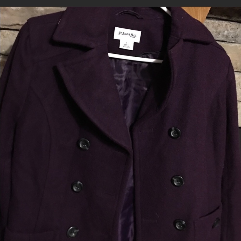 *BRAND NEW* women's coat