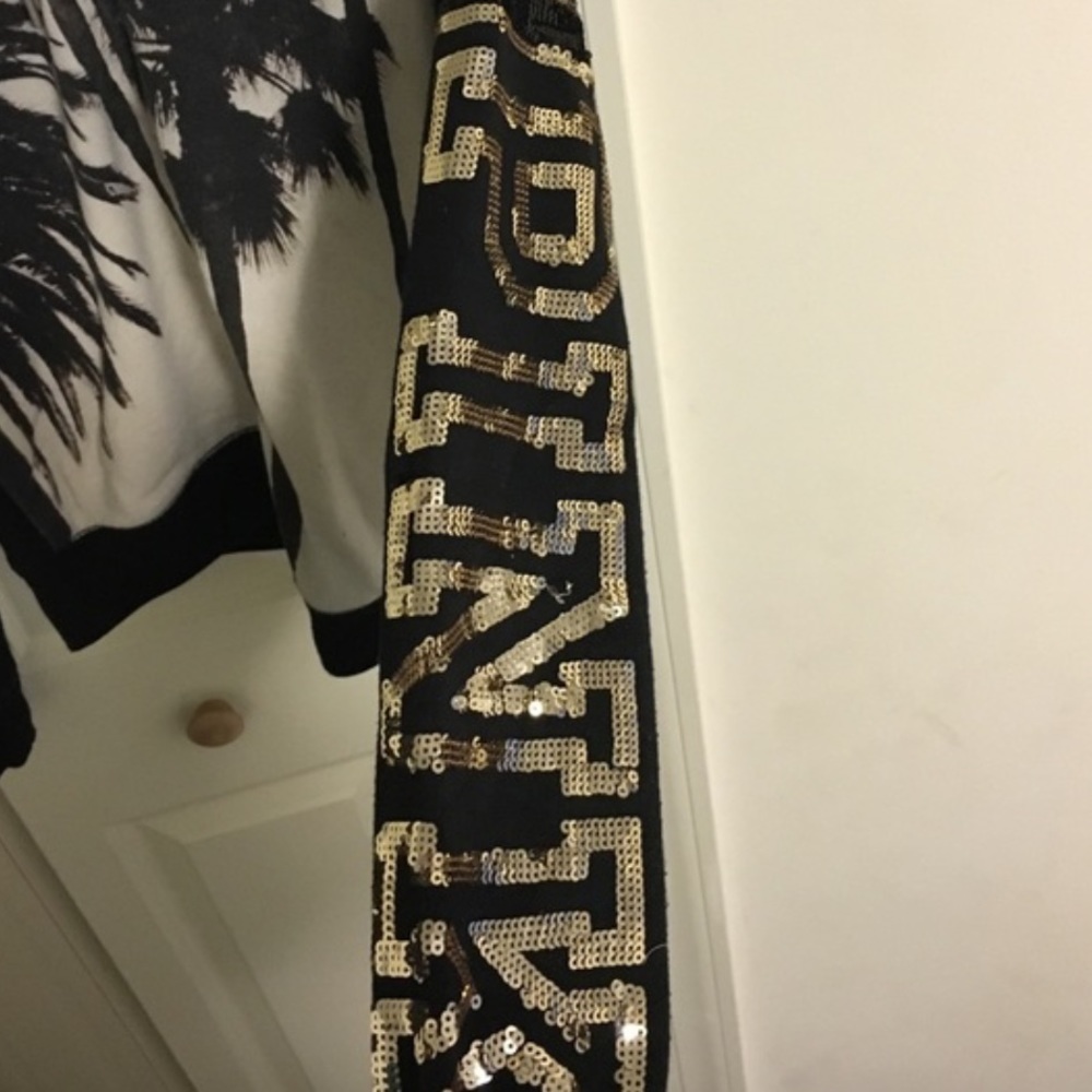 Vs rare jacket - Picture 2 of 3