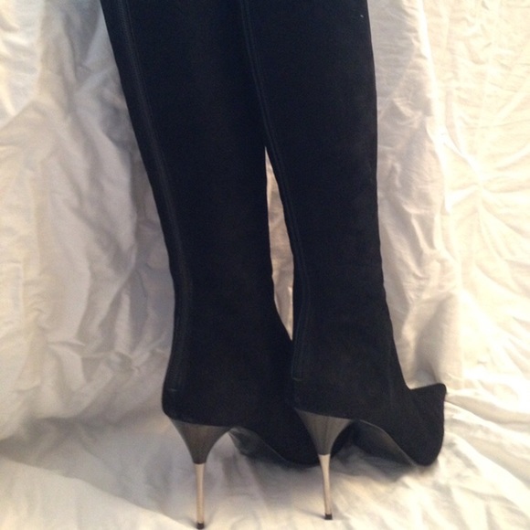 charles david suede boots