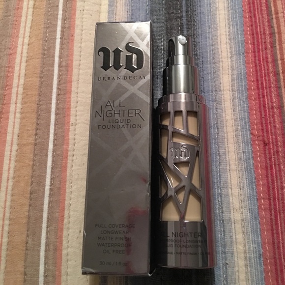 Urban Decay Other - Urban Decay All Nighter Liquid Foundation