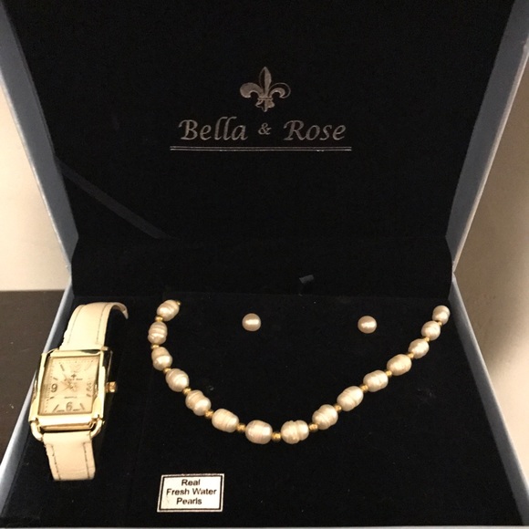 Pearl Necklace and Earrings Set - Picture 1 of 1