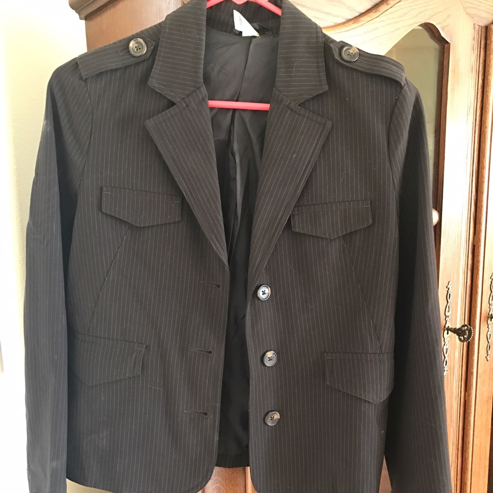 Fashionable military style dress jacket