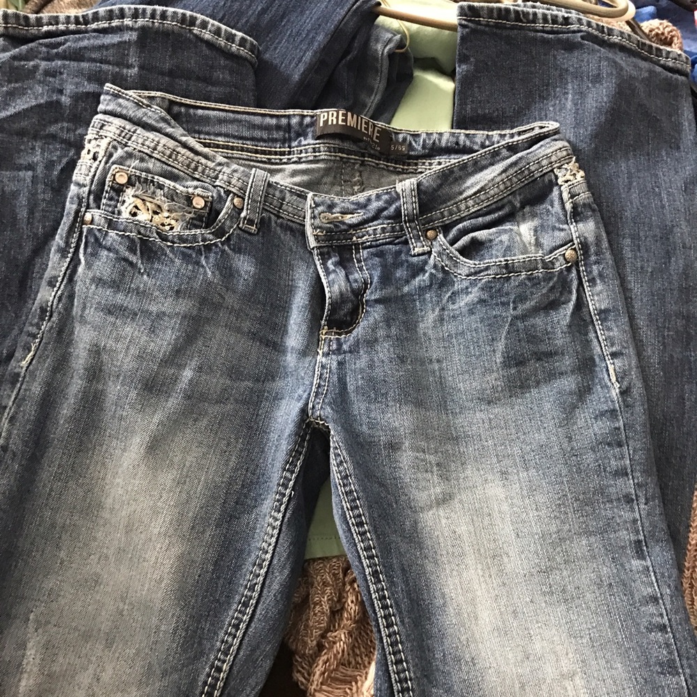 Jeans