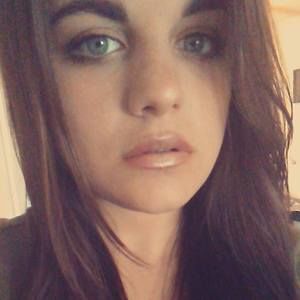 Meet your Posher, Leah