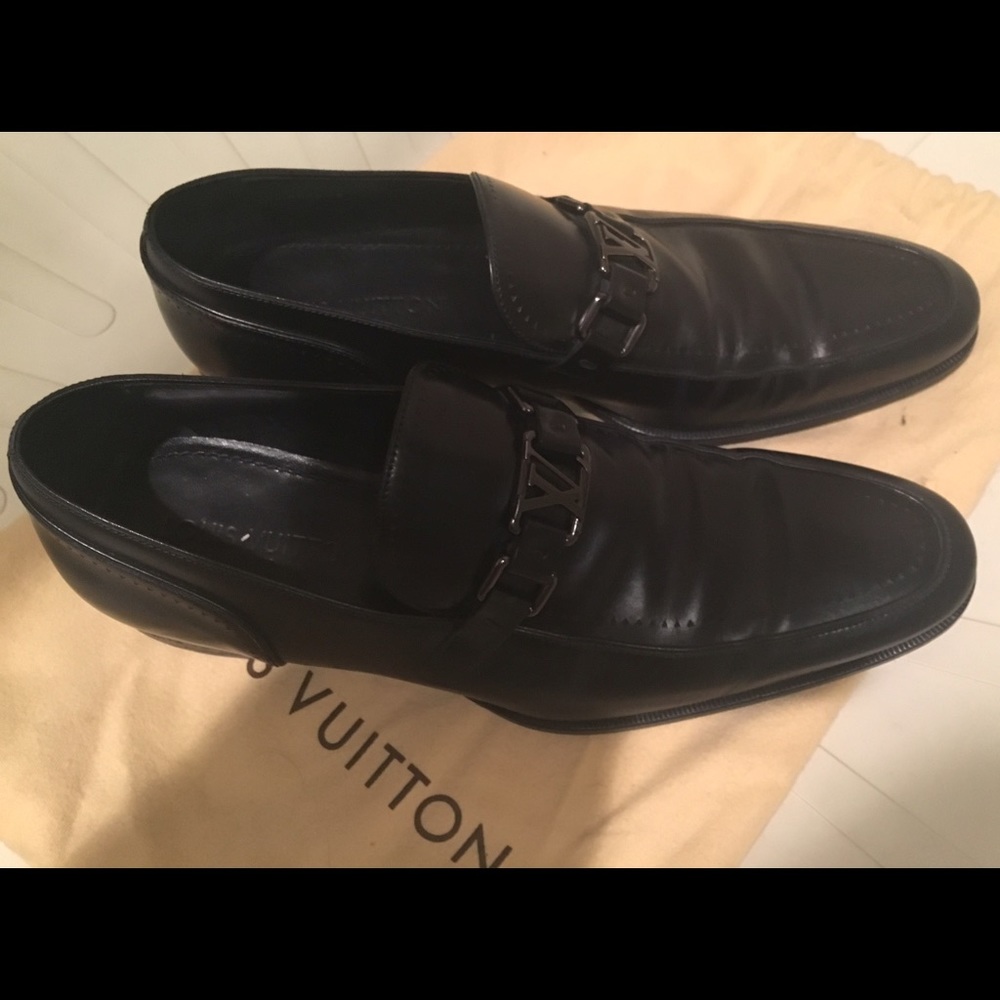 Authentic Louise Vuitton men's shoes