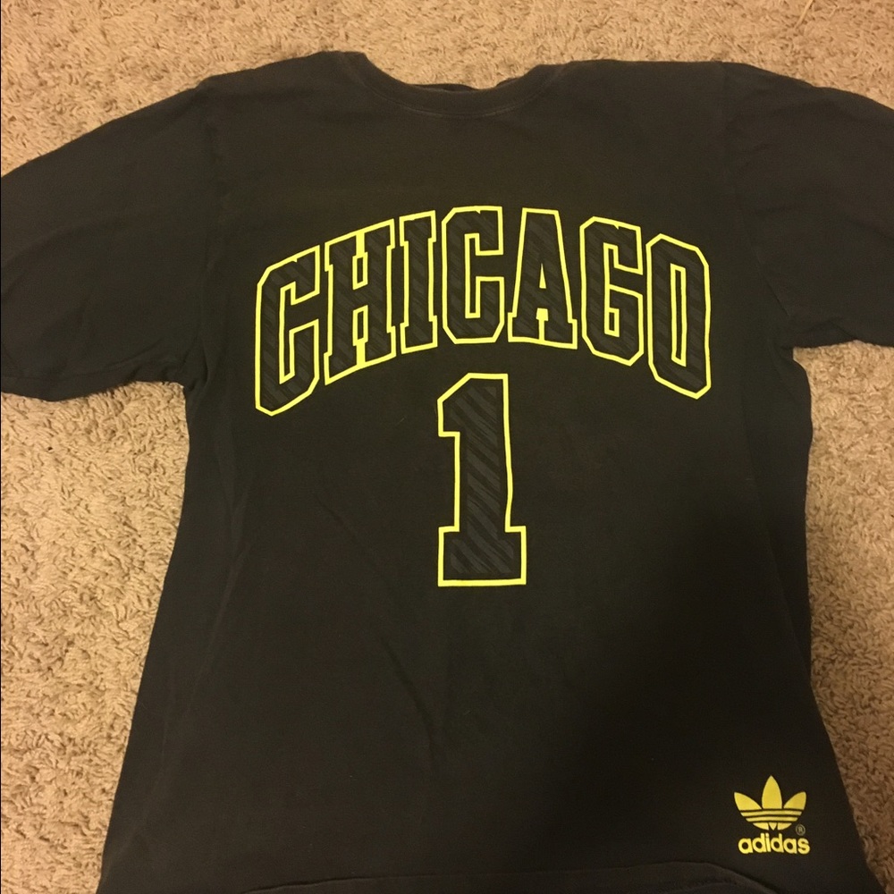 Derek rose jersey shirt. Size small