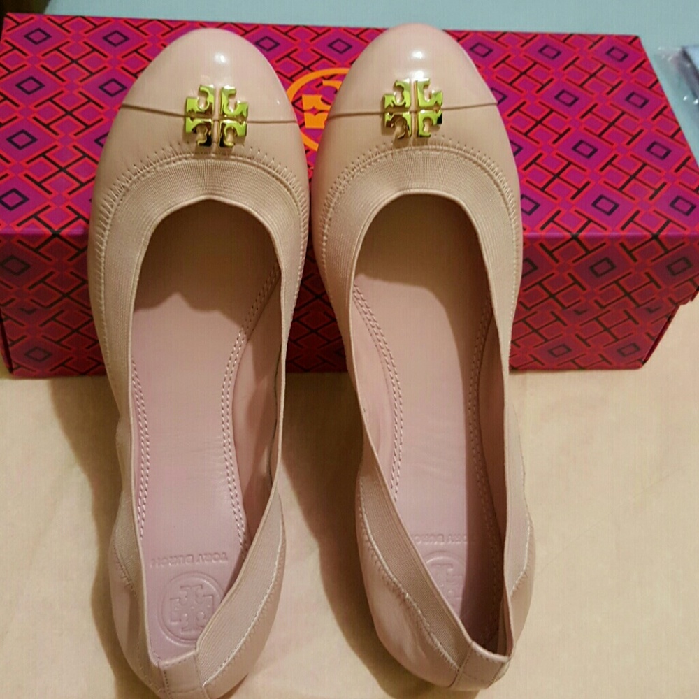 *SOLD*NIB TORY BURCH JOLIE BALLET FLATS SZ 7