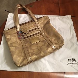Authentic Coach Poppy Bag