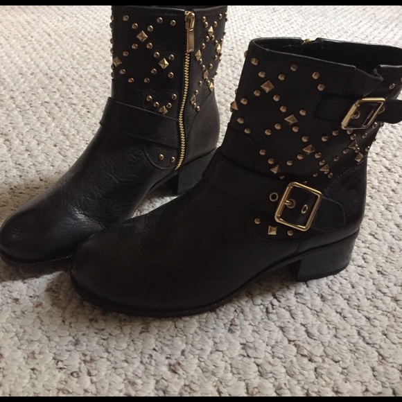 Brand new black boots with gold stud - Picture 2 of 3