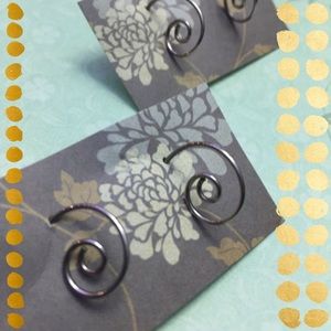 Minimalist Swirl Earrings