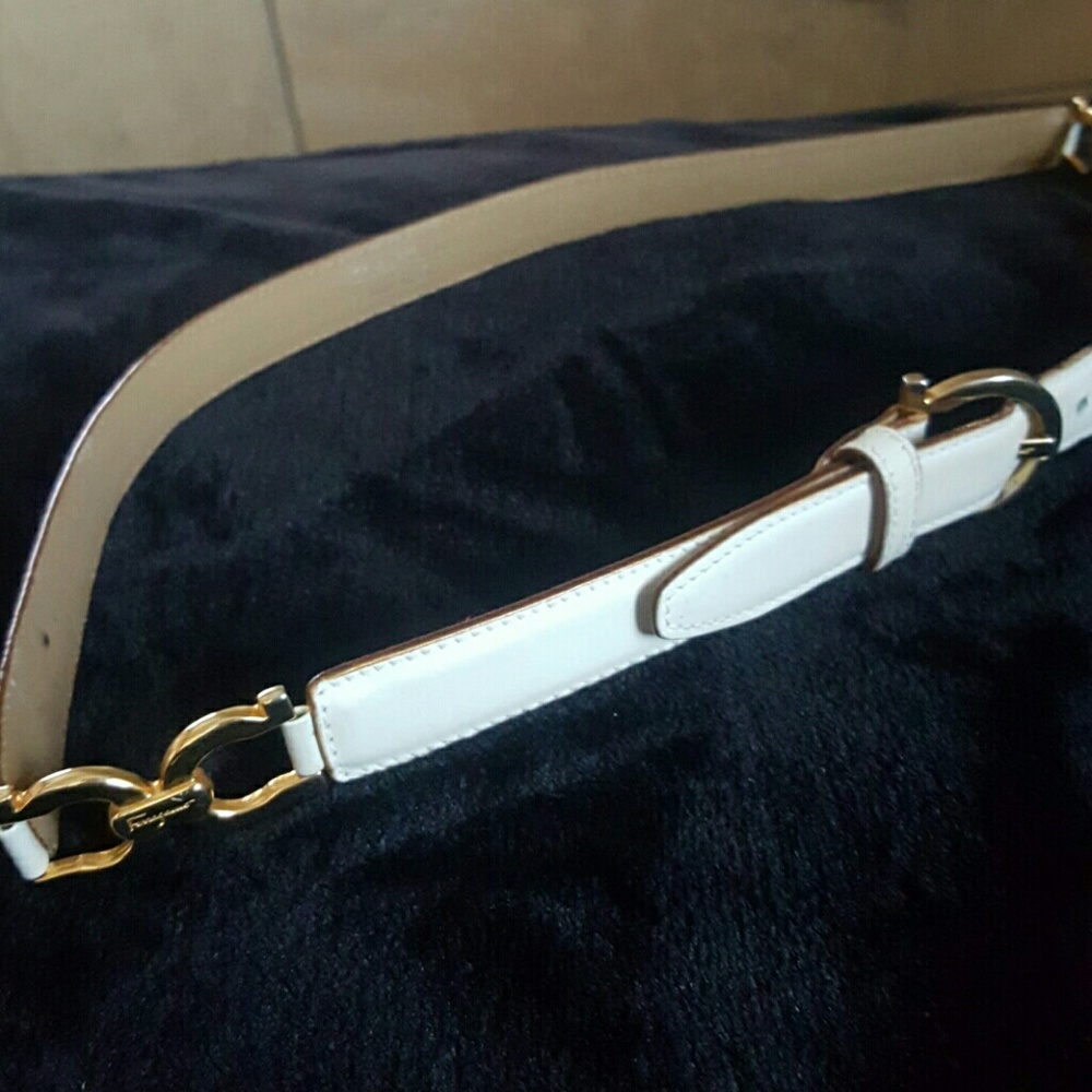 Authenic Ferragamo skinny belt