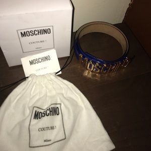 Moschino Woman's belt (Royal Blue)