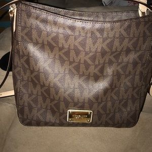 Michael Kors Crossbody