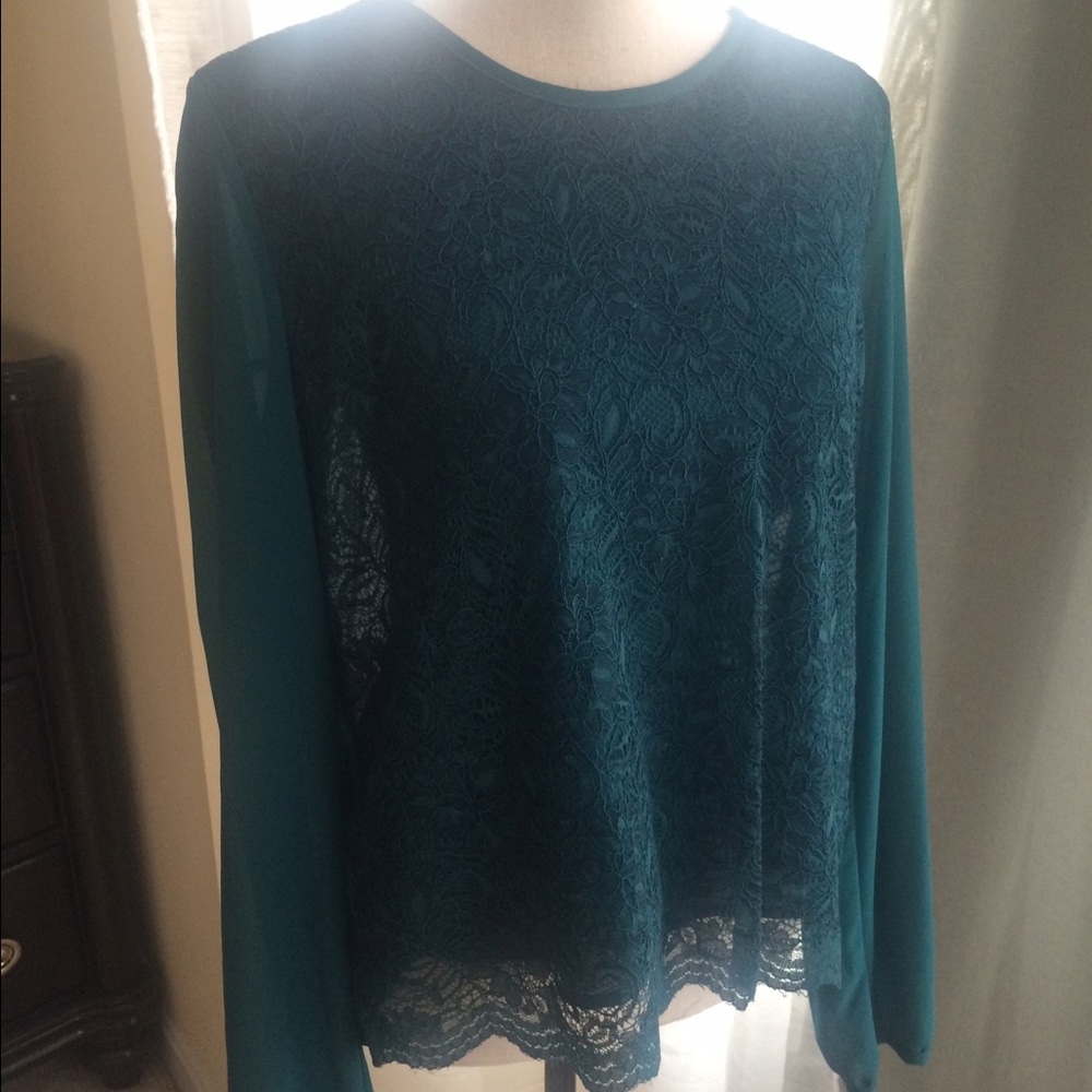 Polyester long sleeve top