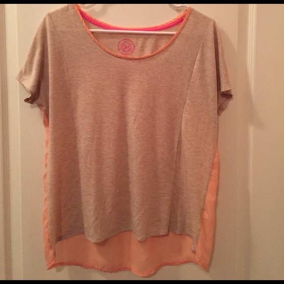 Spring blouse! - Picture 1 of 2