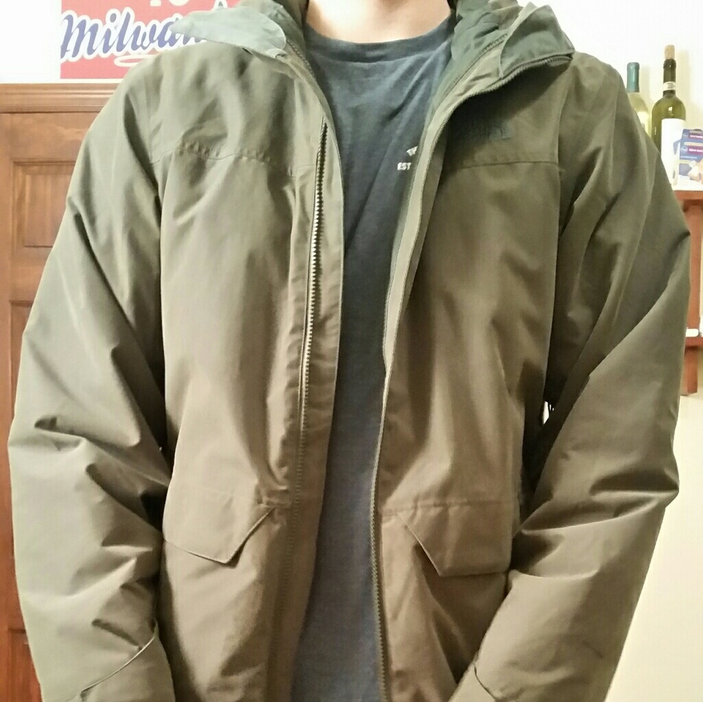 Men's North Face Winter Jacket Size L