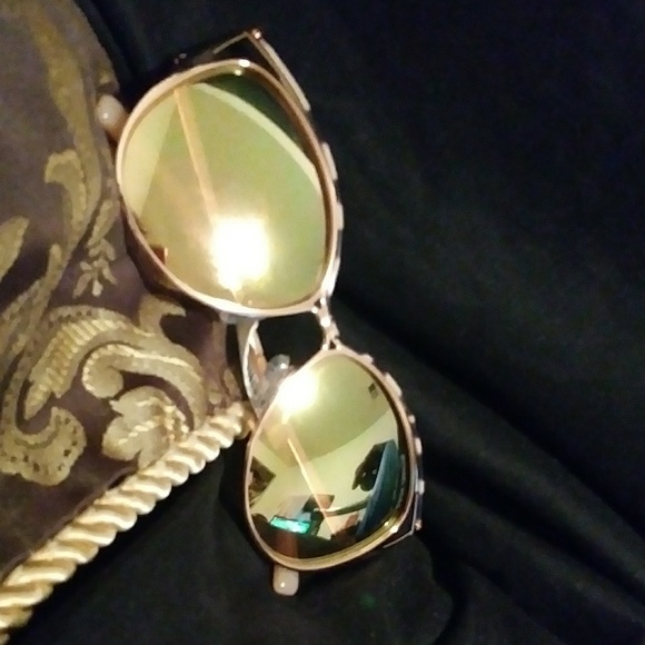 Michael Kors shades - Picture 1 of 2