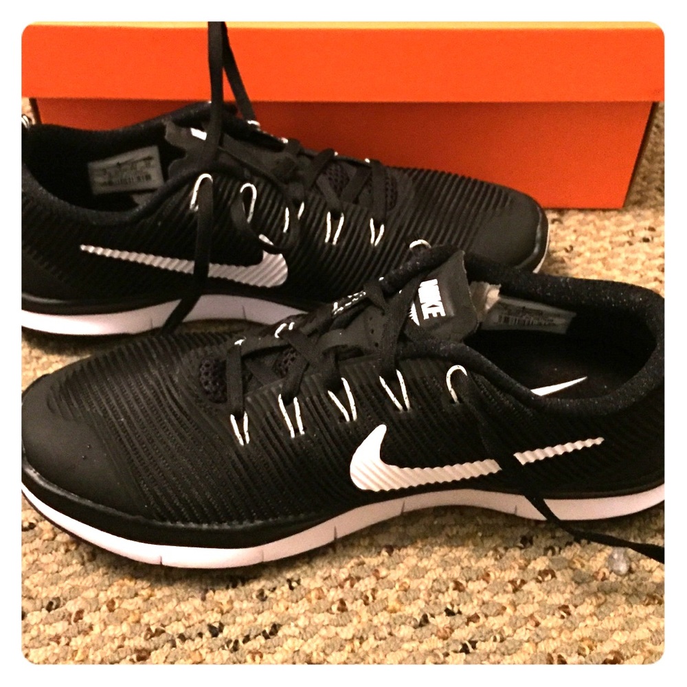NEW NIKE free train versatility shoes