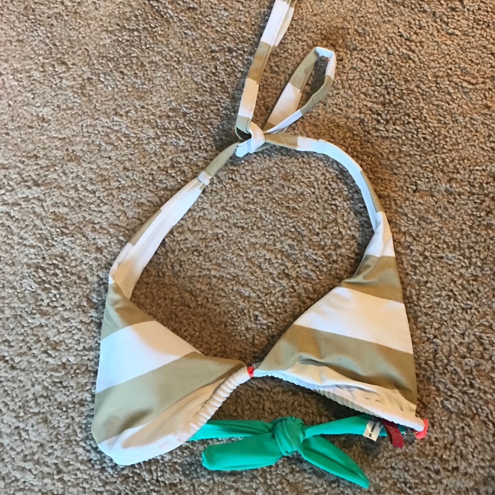 Sofia by Vix Bikini Top