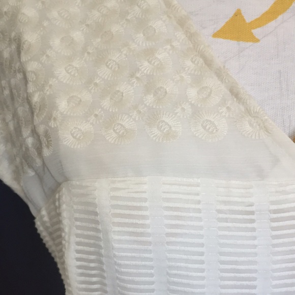 White Spring Dress - Picture 3 of 4