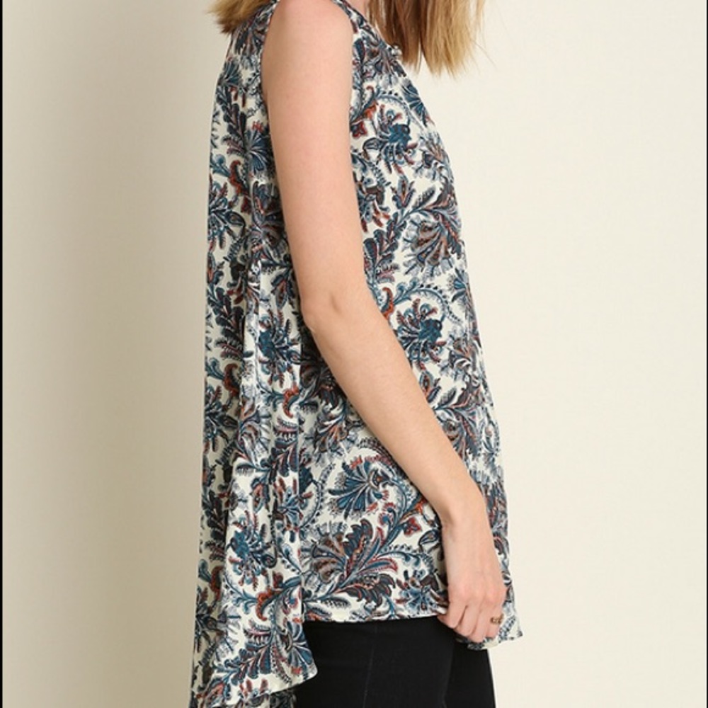Sold! Paisley Sleeveless Top