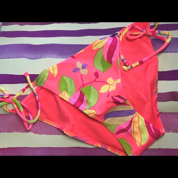 🌺👙NWT Victoria's Secret Swimsuit👌 - Picture 5 of 7