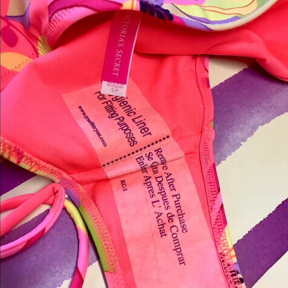 🌺👙NWT Victoria's Secret Swimsuit👌 - Picture 7 of 7