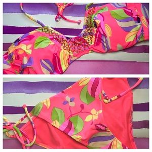 🌺👙NWT Victoria's Secret Swimsuit👌