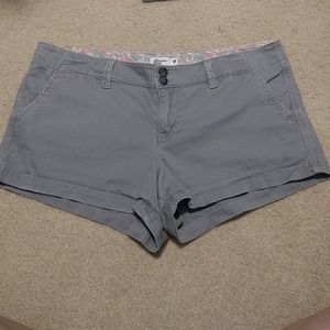 American Eagle gray shorts.