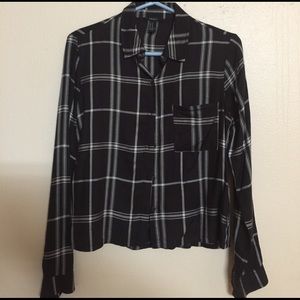 Forever 21 Black Plaid Tshirt