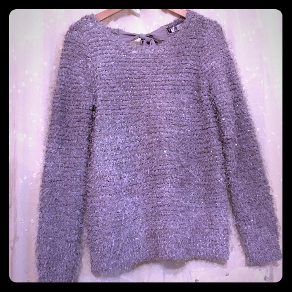 Jennifer Lopez sweater good for holidays L nwot