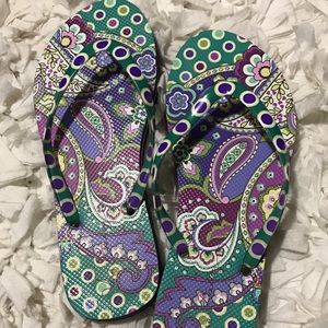 Vera Bradley, "Heather" print, flip flops sandals