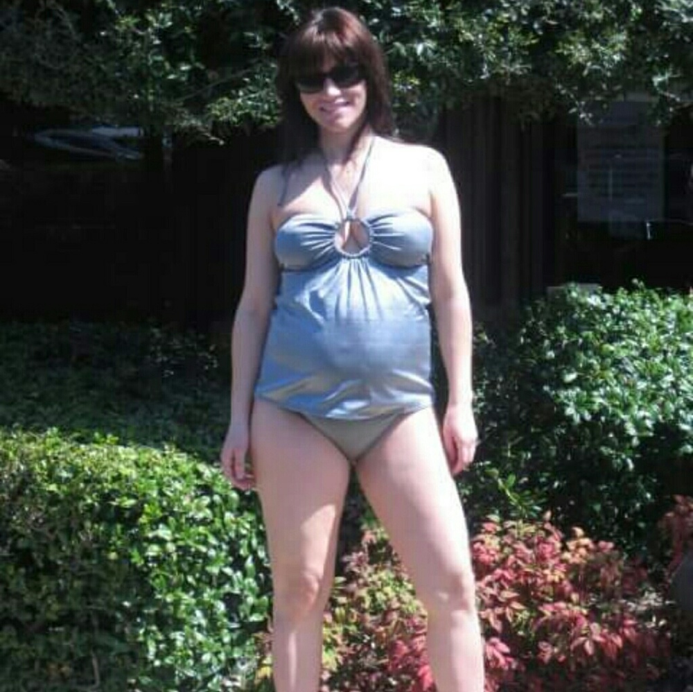 SOLD! NWT Maternity Tankini Swimsuit Strapless Too! L