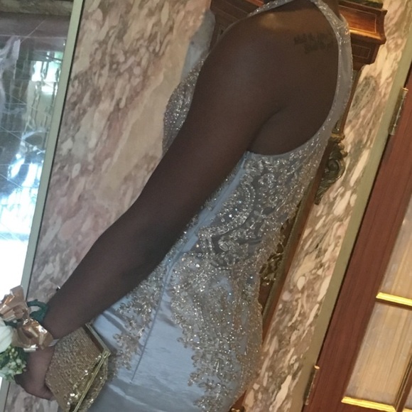 Gold prom dress - Picture 6 of 6