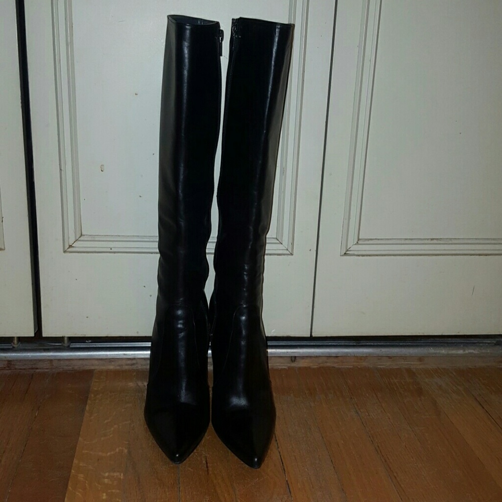 Stuart Weizmann leather boots
