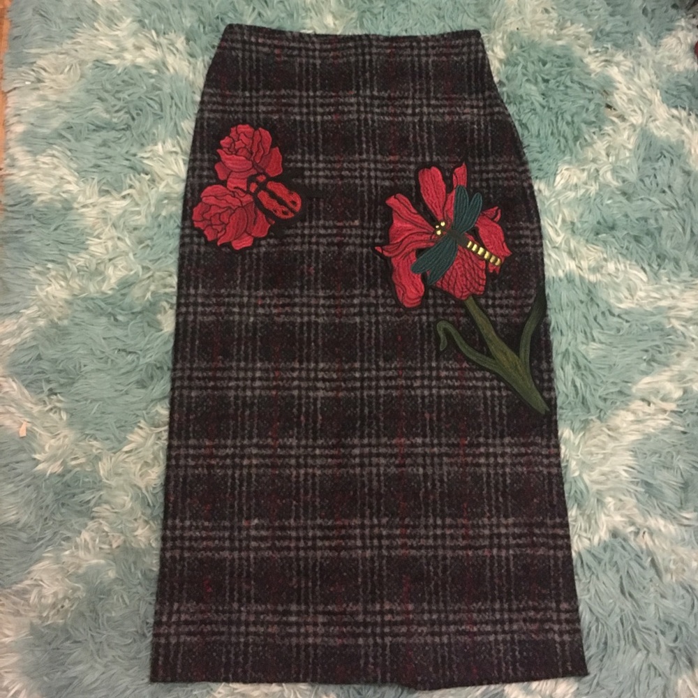 NWT Zara midi skirt