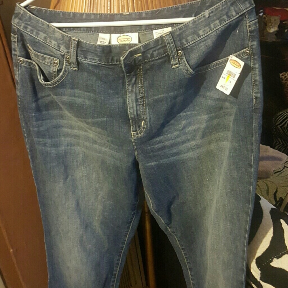 Jeans