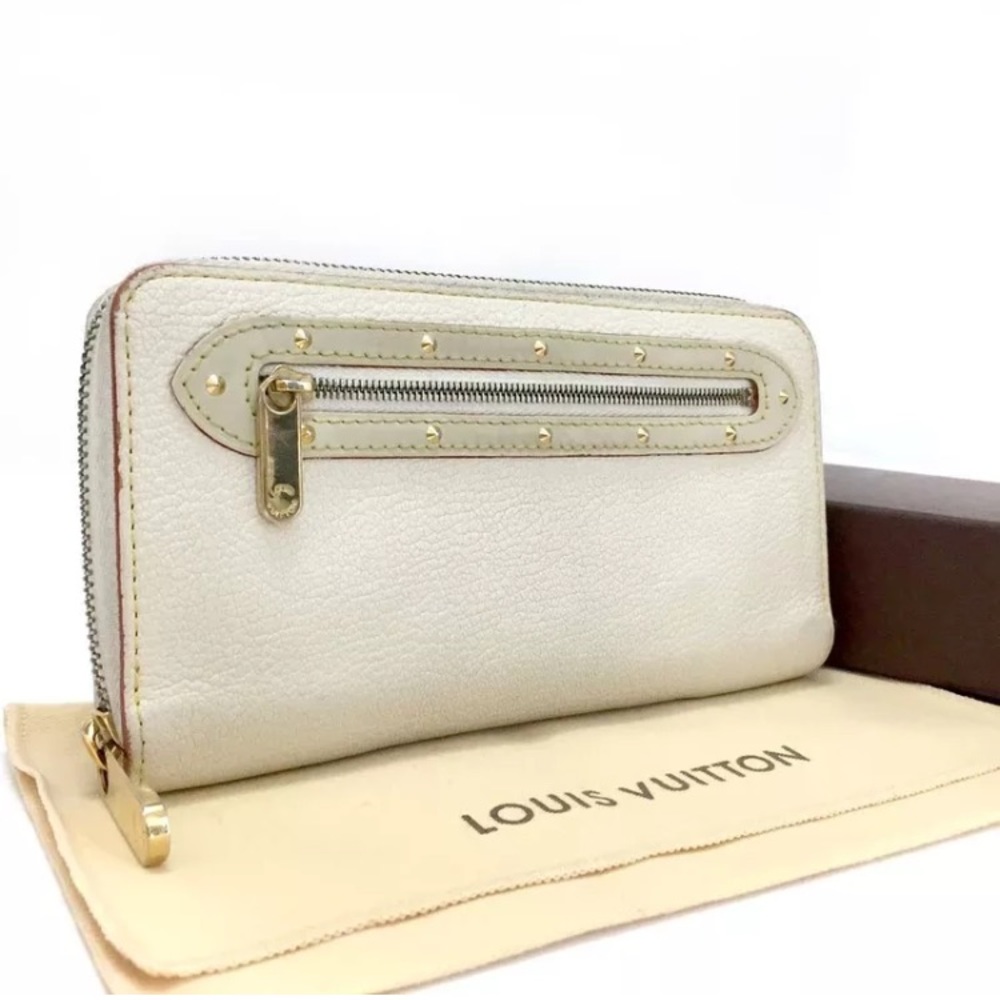 Louis Vuitton Suhali Leather Zip Around Wallet