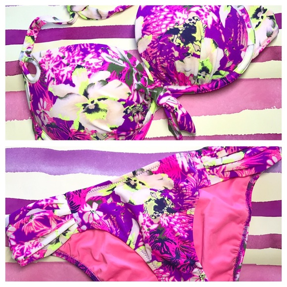 👙NWT Victoria's Secret Swimsuit✨ - Picture 1 of 8