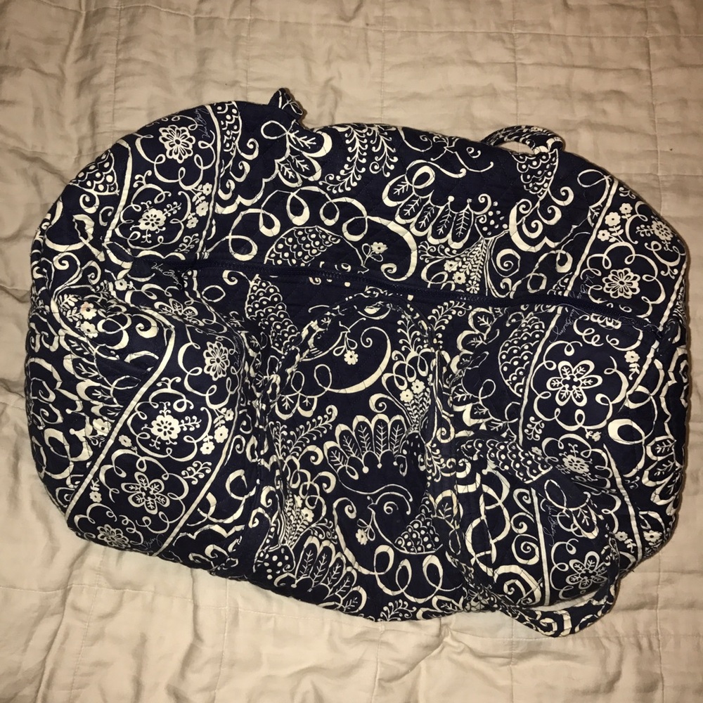 Vera Bradley Duffel In Rare Navy Twirly Birds