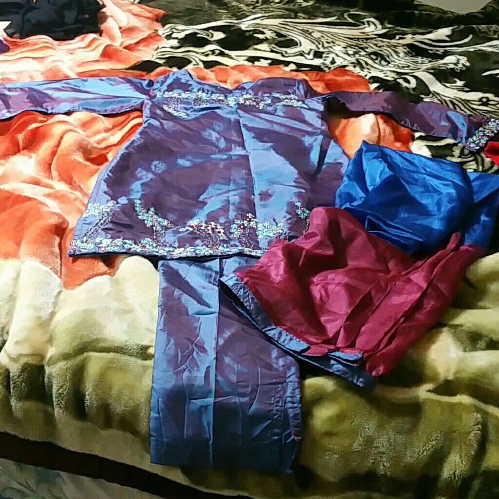 Indian Shalwar Kameez