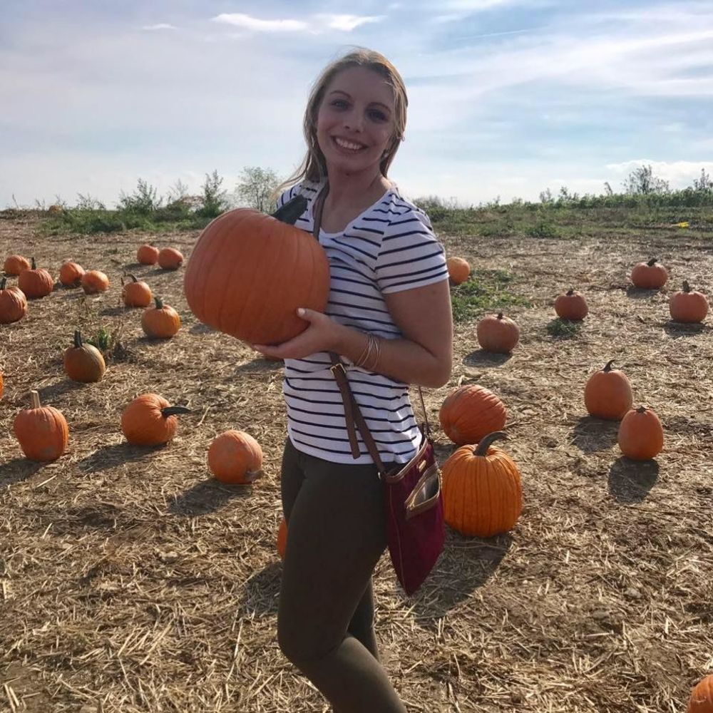 Meet your Posher, Marissa