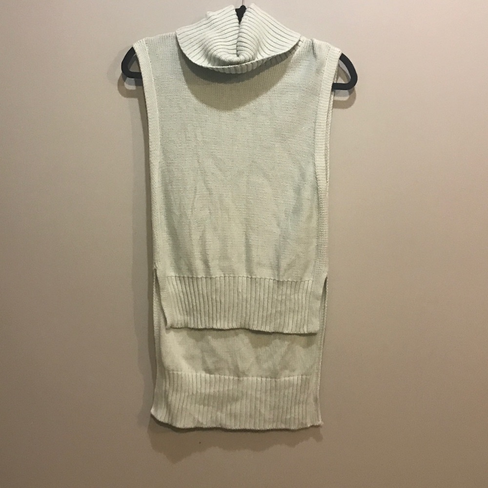 High low short sleeve turtle neck Banana republic