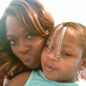 Meet your Posher, Breeka