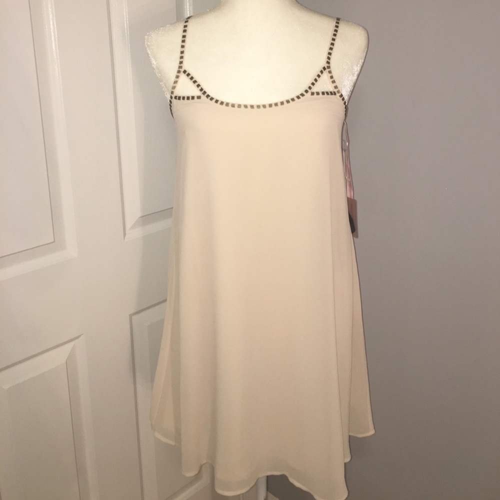 Beaded chiffon short dress