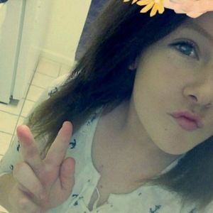 Meet your Posher, Brittany