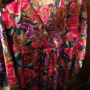 New/tag- Vintage- Silk by Cali Dynasty